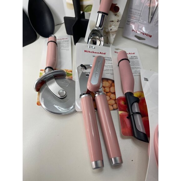 KitchenAid PINK 18-Piece Kitchen Tool & Gadget Set With Pink Handles‎ NEW! - Picture 6 of 8